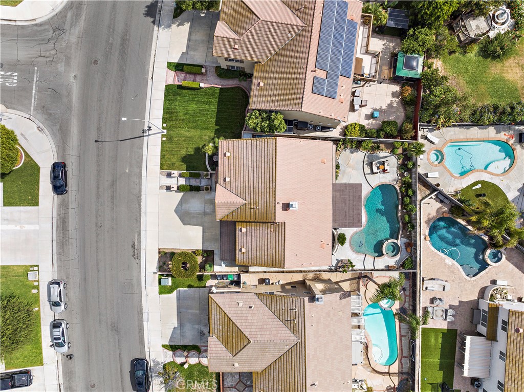 13741 Hollowbrook Way