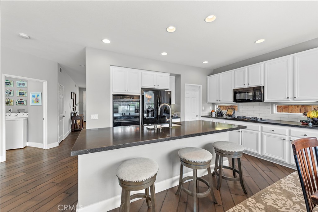 13741 Hollowbrook Way