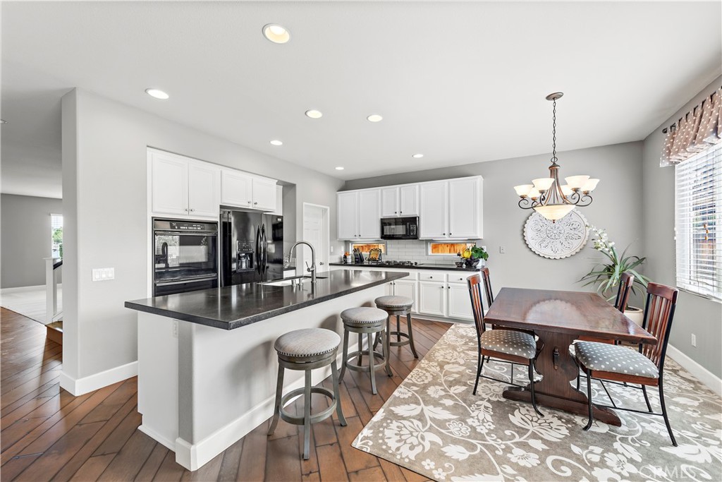 13741 Hollowbrook Way