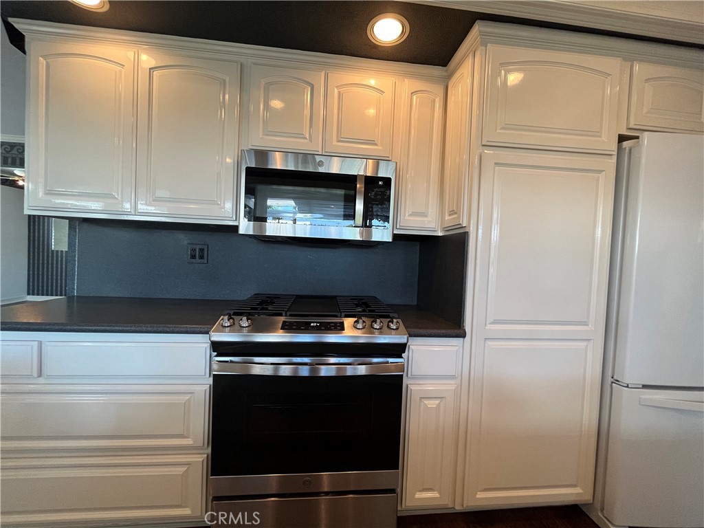 17110 San Pedro Circle