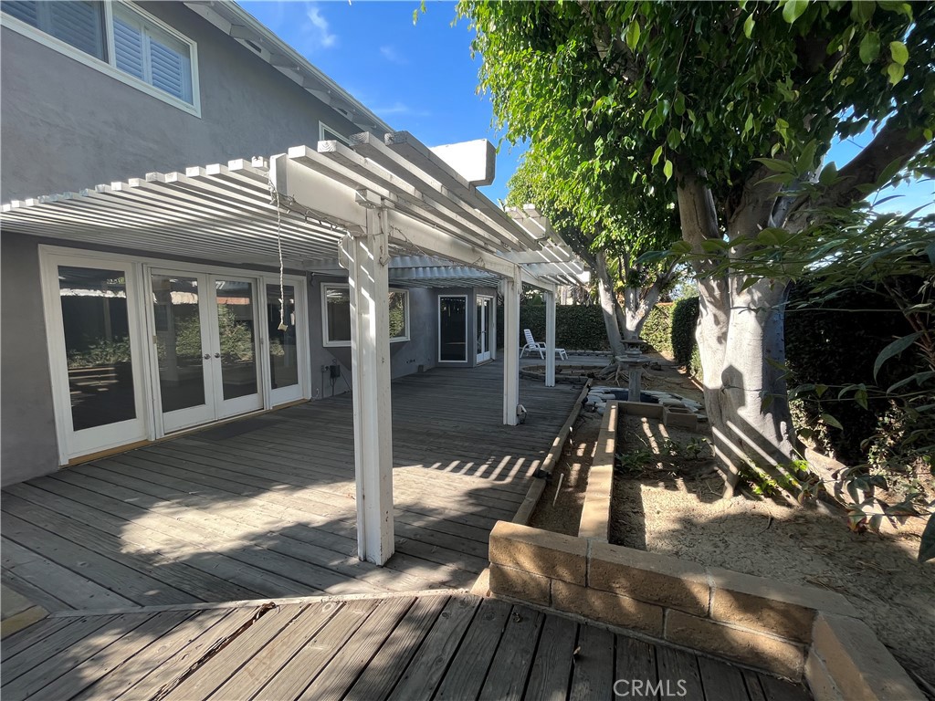 17110 San Pedro Circle