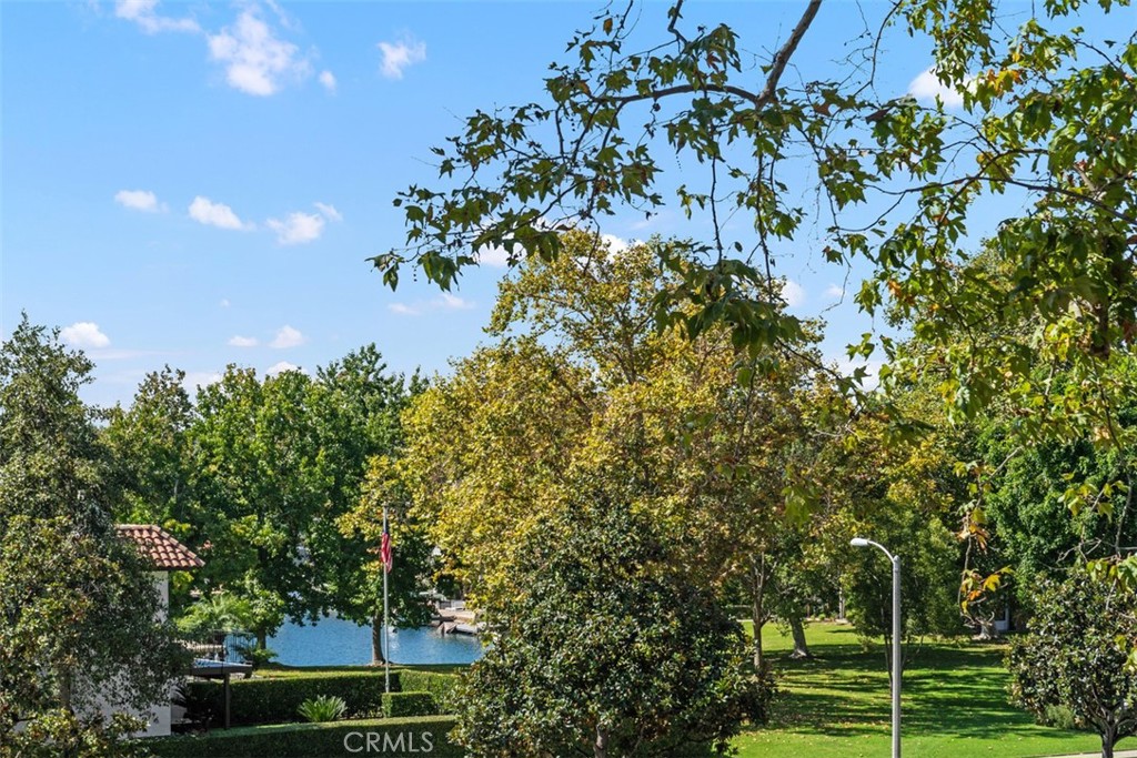 21739 Lake Vista Drive