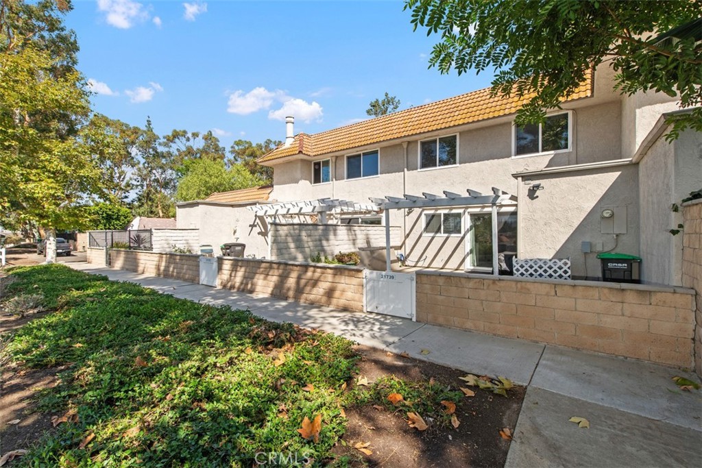 21739 Lake Vista Drive