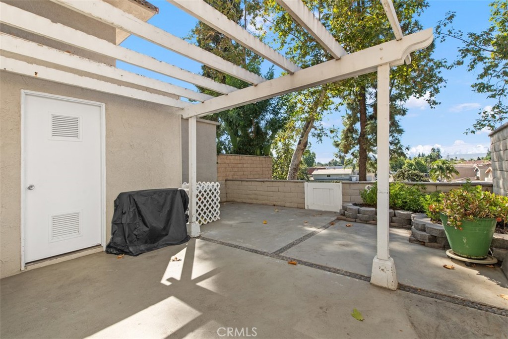 21739 Lake Vista Drive