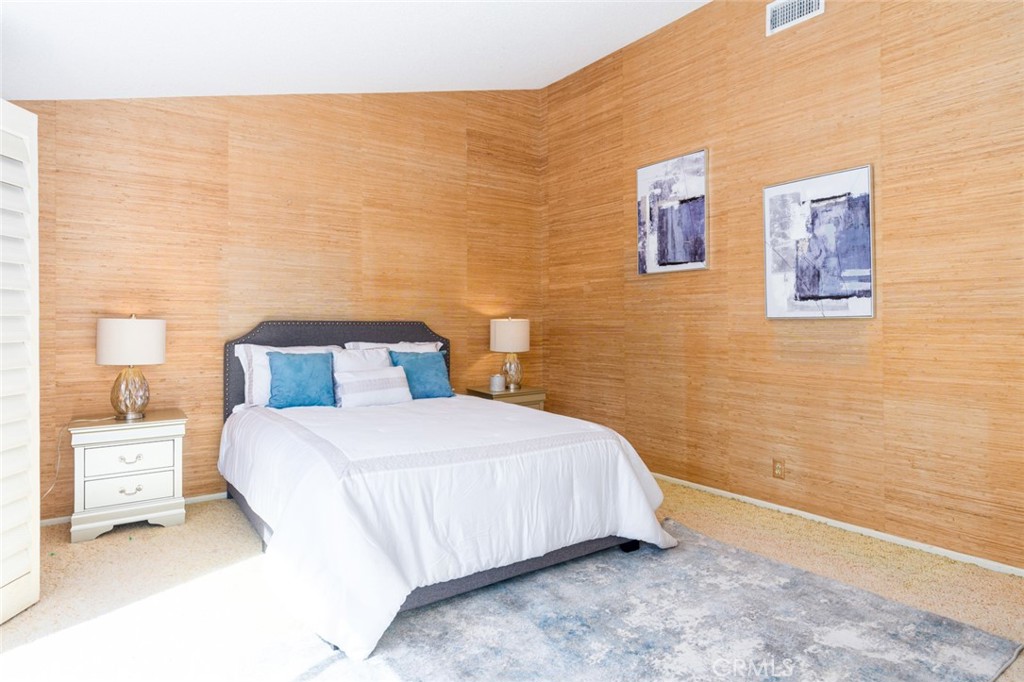 31002 Flying Cloud Drive