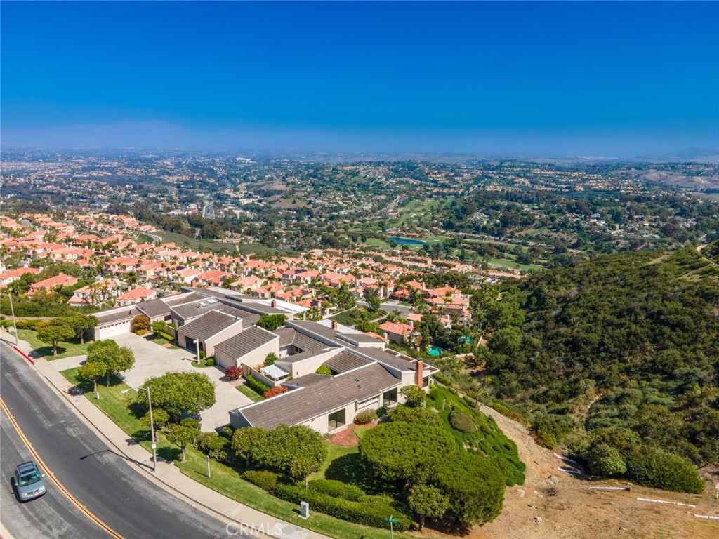 31002 Flying Cloud Drive