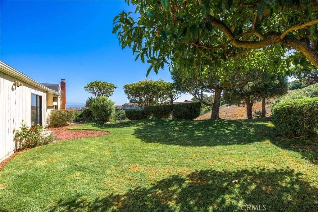 31002 Flying Cloud Drive