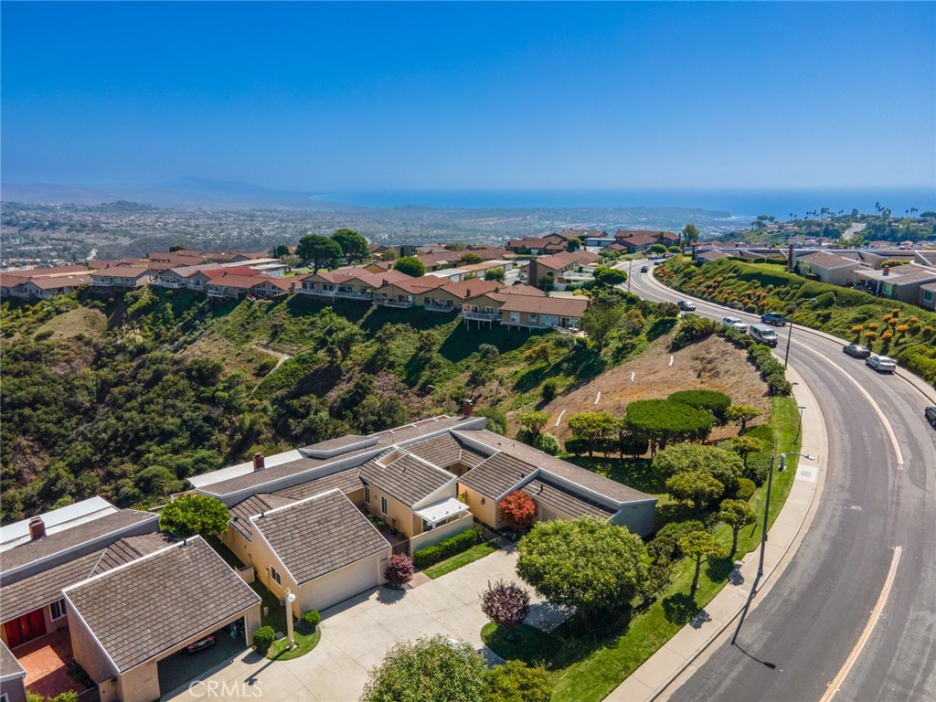 31002 Flying Cloud Drive