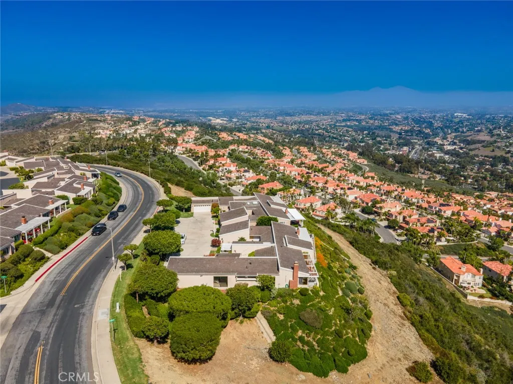 31002 Flying Cloud Drive