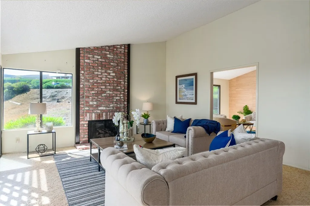 31002 Flying Cloud Drive