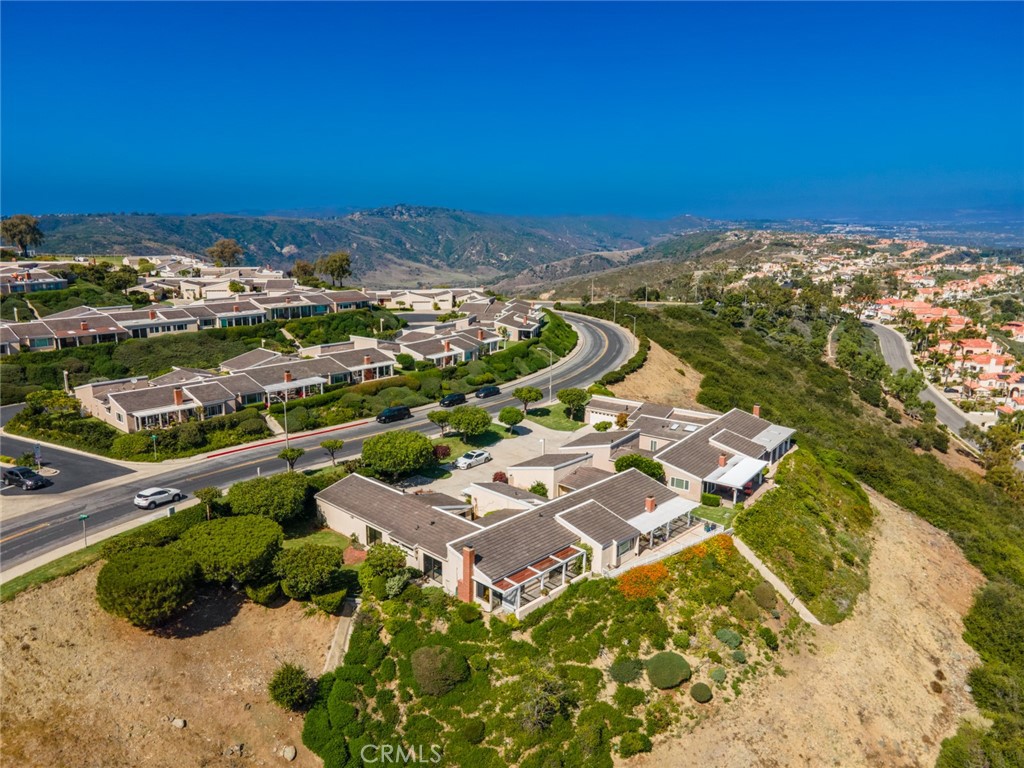 31002 Flying Cloud Drive