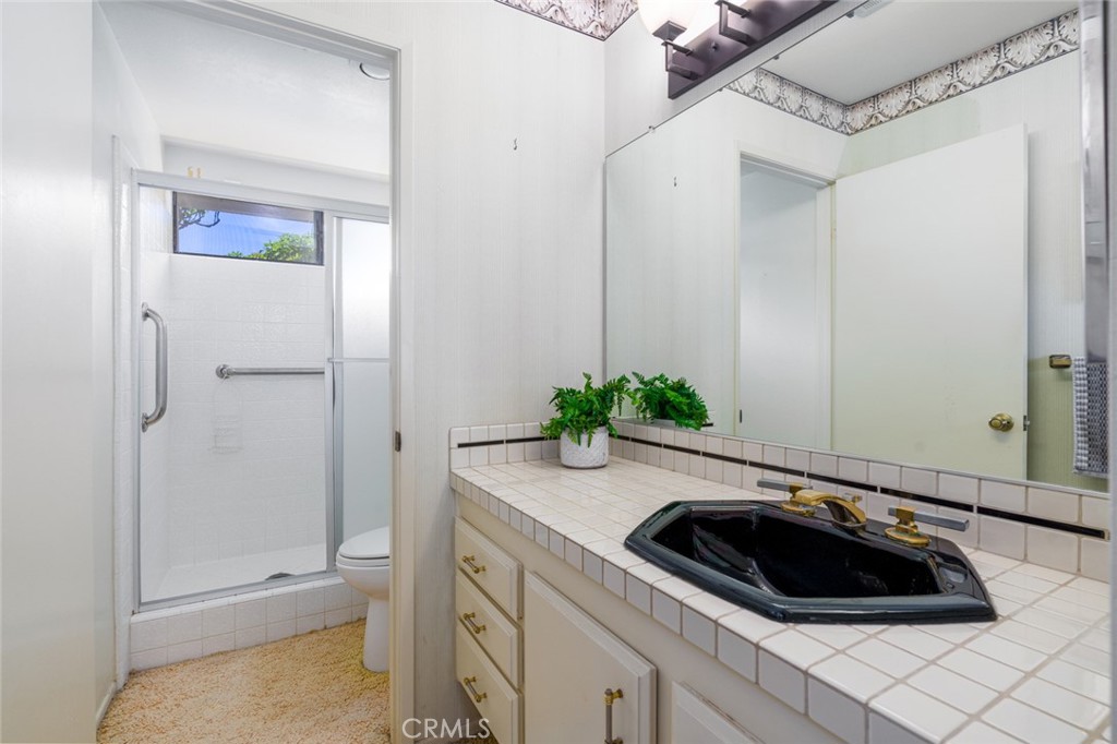 31002 Flying Cloud Drive