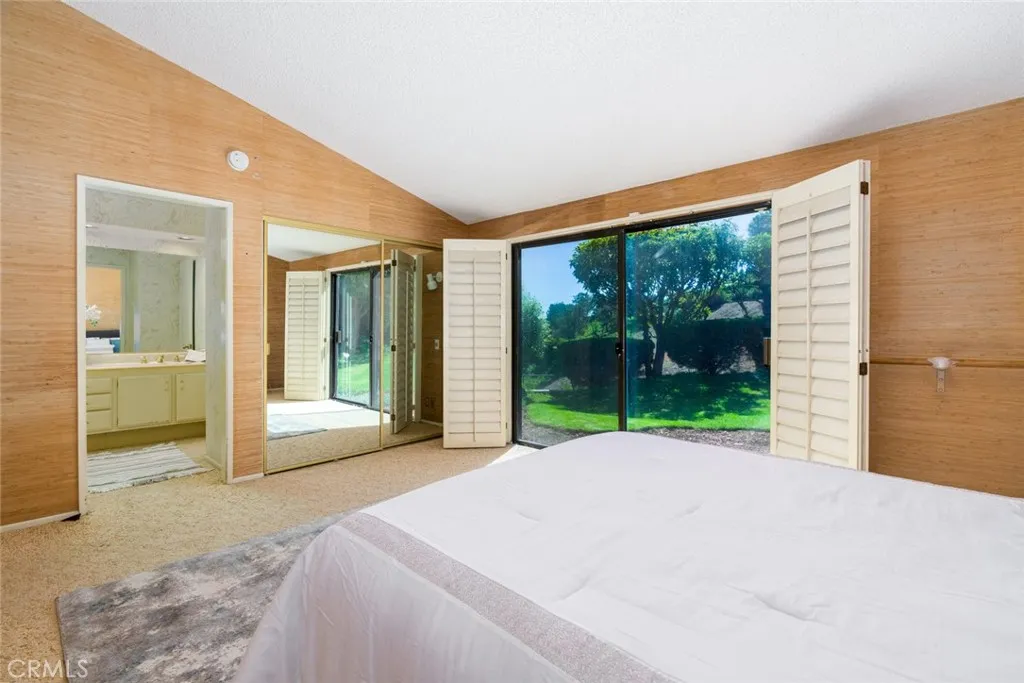 31002 Flying Cloud Drive