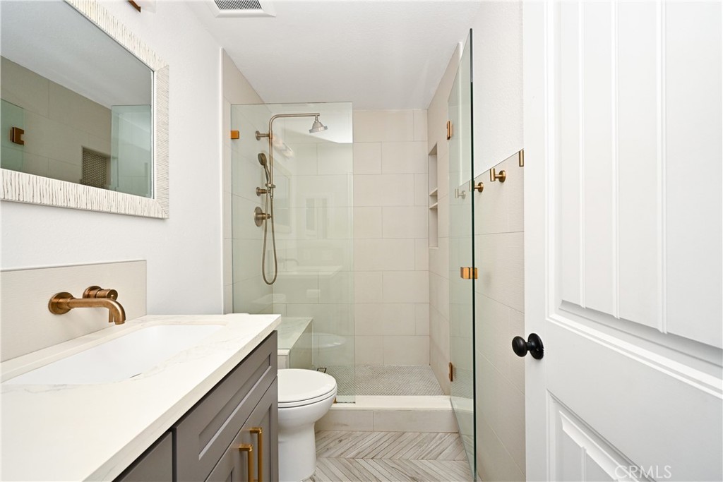 16901 Bluewater Lane 36