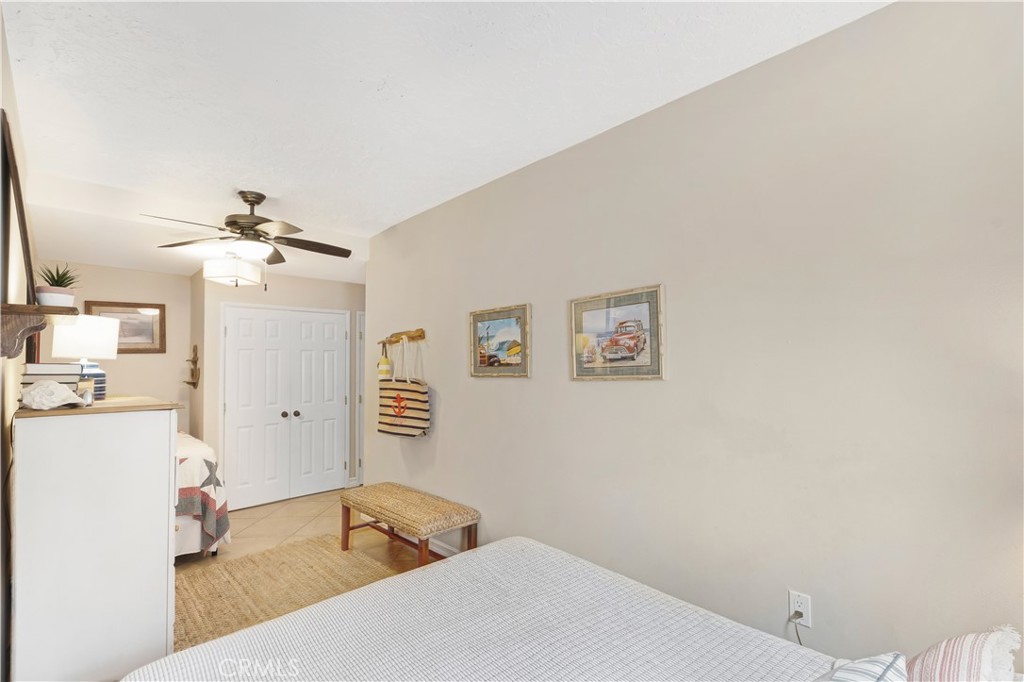 711 Pacific Coast Hwy 111