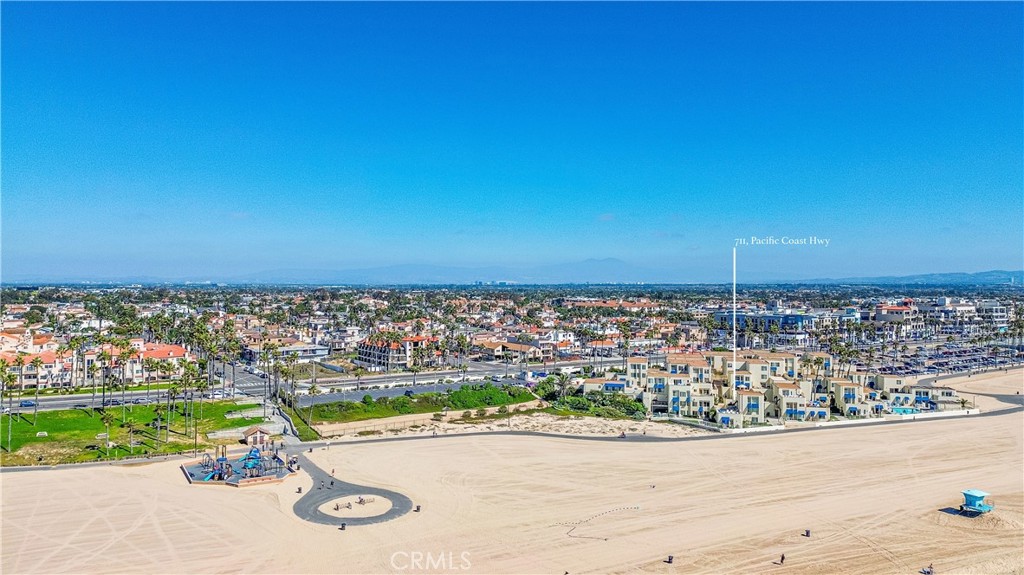 711 Pacific Coast Hwy 111