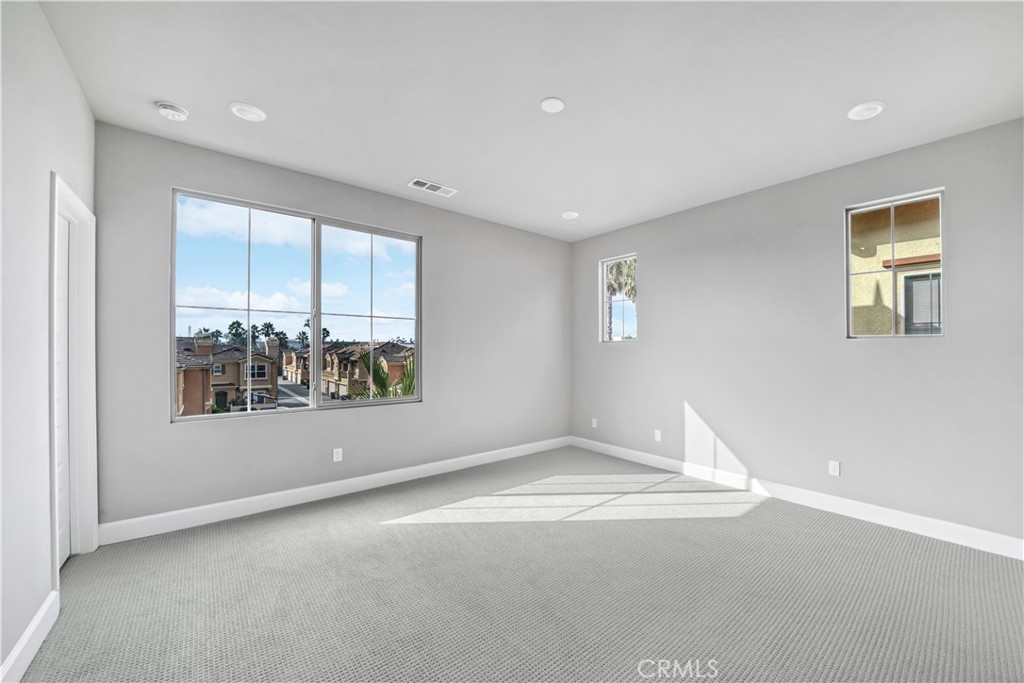 7276 Crystal Drive