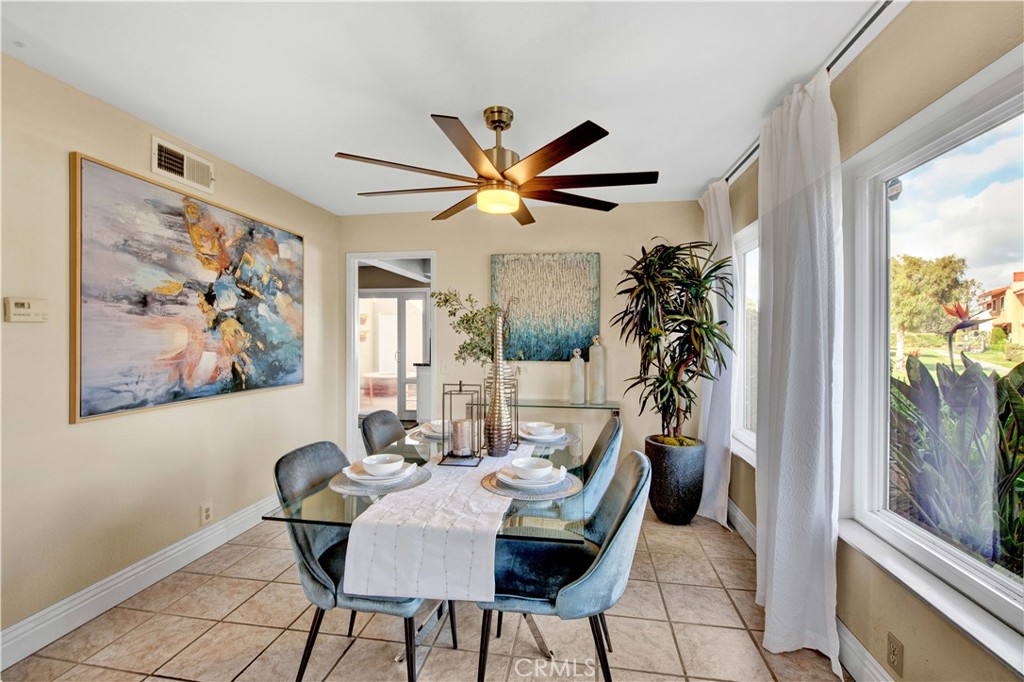 10555 La Rosa Circle