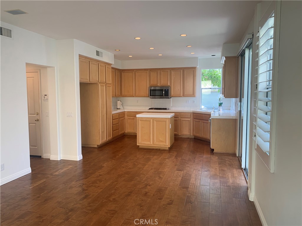 12421 CARDINAL Drive