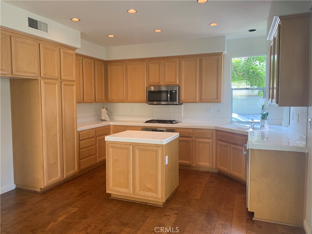 12421 CARDINAL Drive