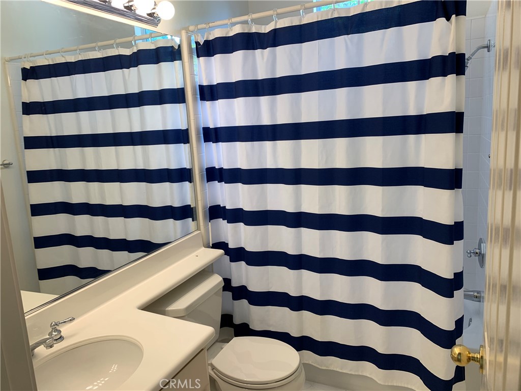 12421 CARDINAL Drive