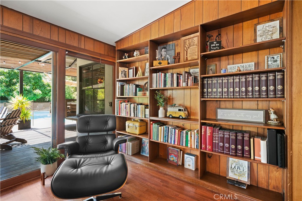 2510 Poinsettia Street