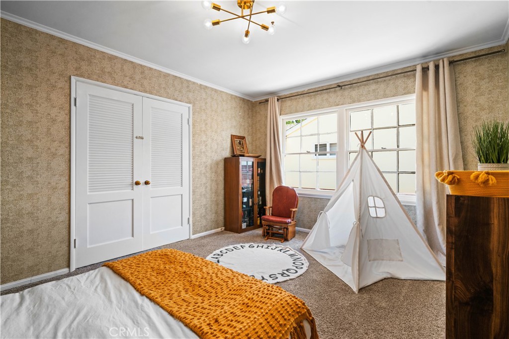 2510 Poinsettia Street