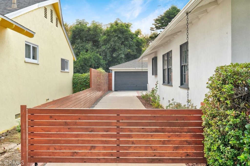 2510 Poinsettia Street