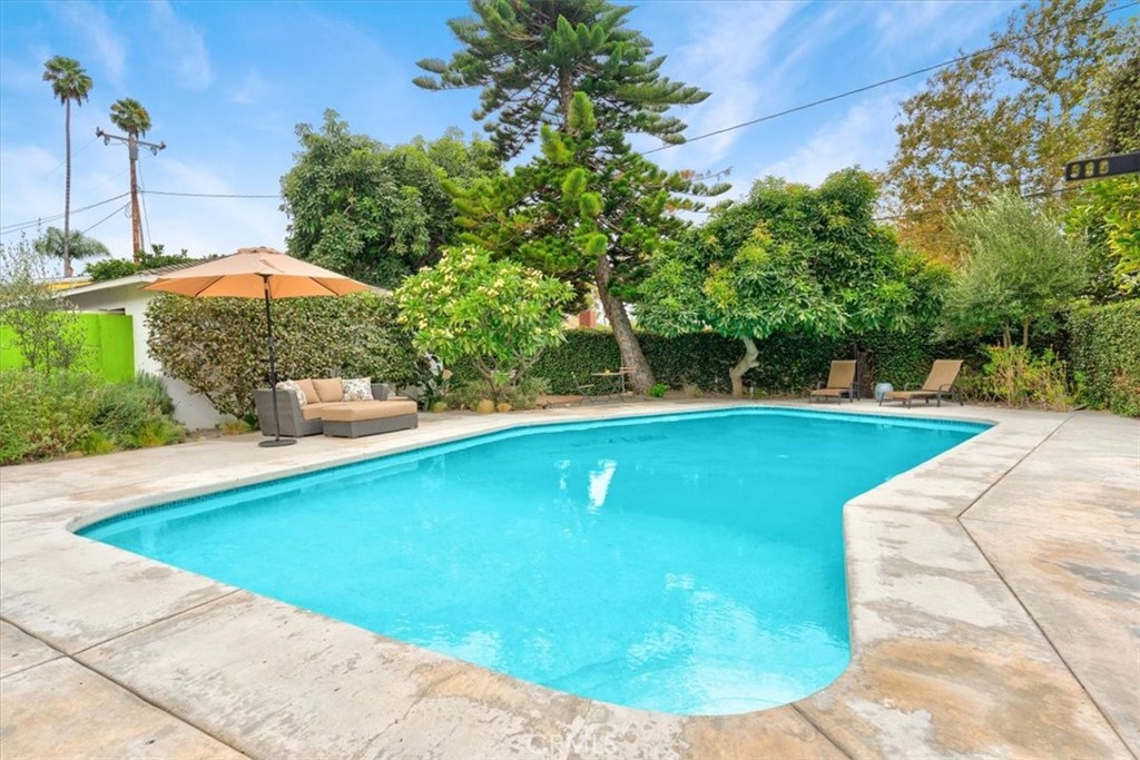 2510 Poinsettia Street