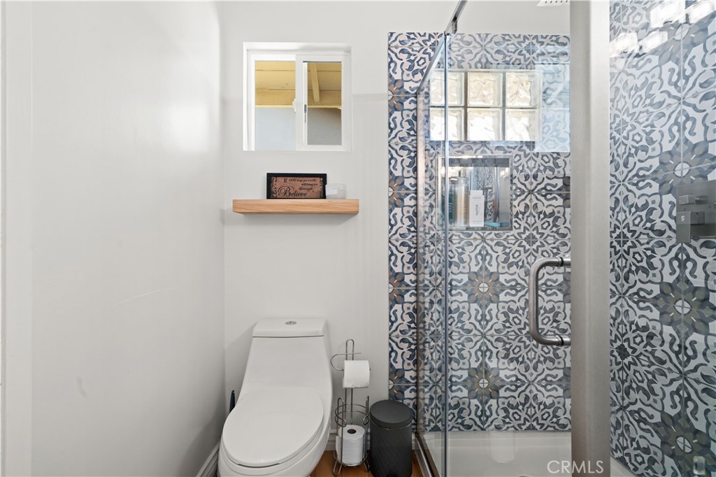 2510 Poinsettia Street