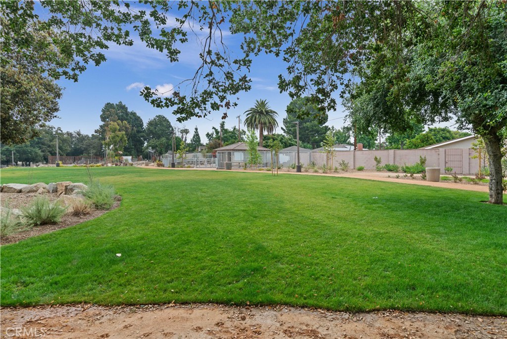 2510 Poinsettia Street