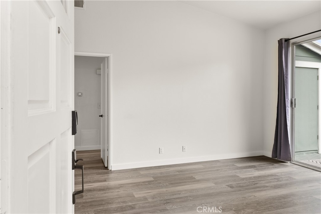 12095 Brighton River 95