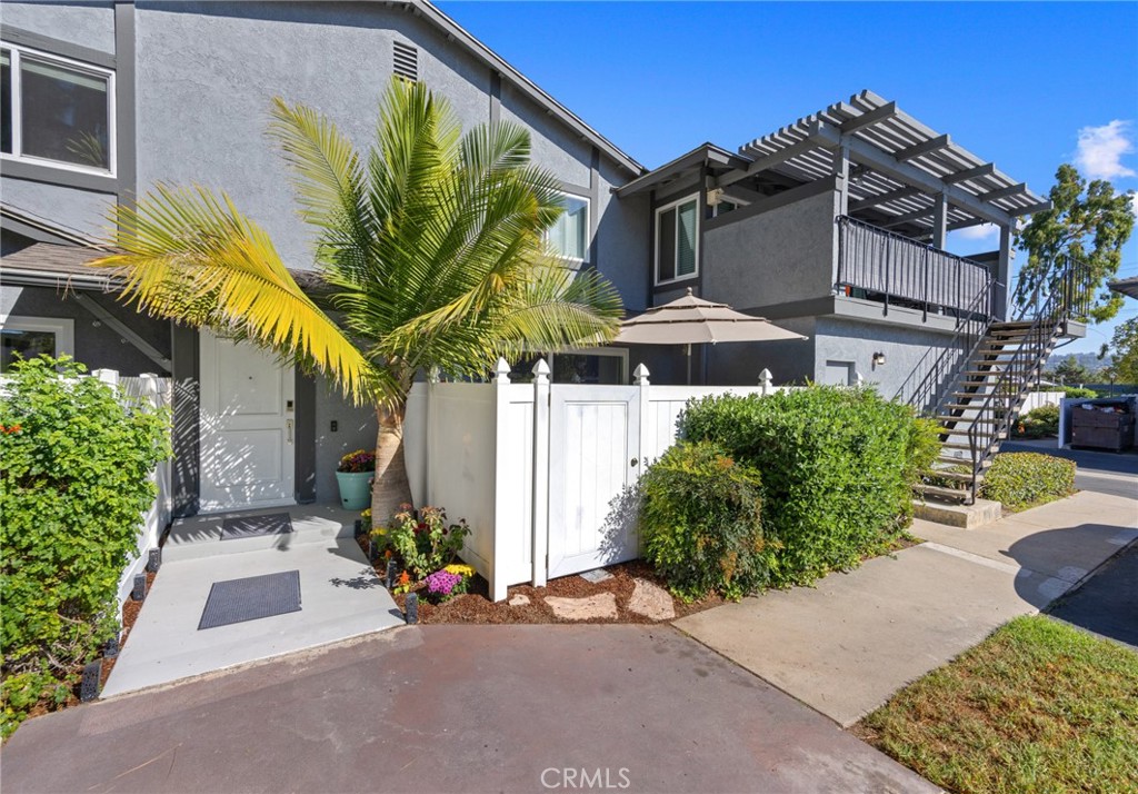 20327 Flower Gate Lane 23