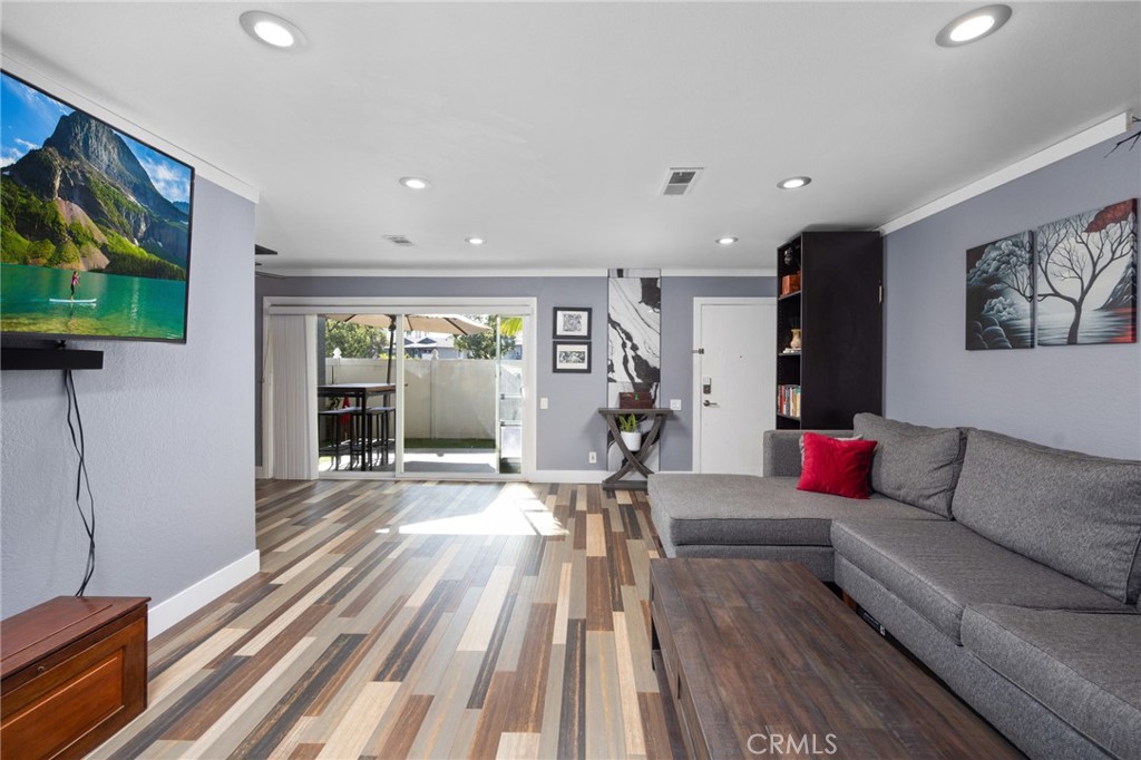 20327 Flower Gate Lane 23