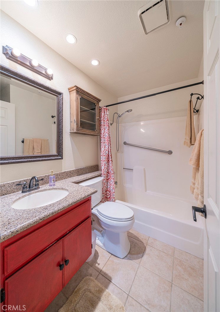 18242 Parkview Lane 204