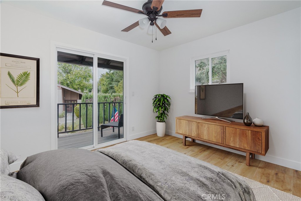 23722 Sunset Crossing Road