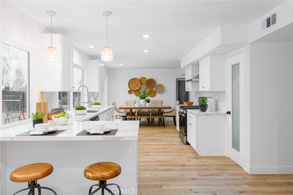 23722 Sunset Crossing Road