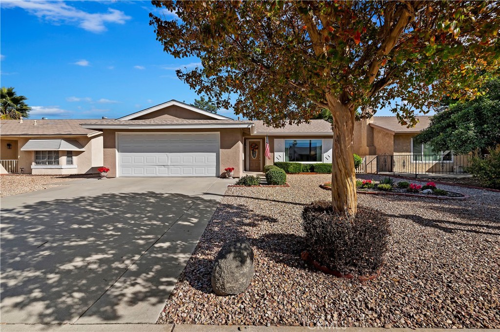 2121 El Rancho Circle