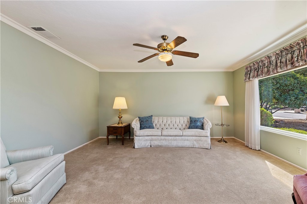 2121 El Rancho Circle