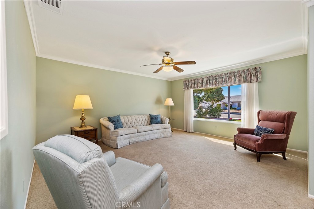 2121 El Rancho Circle