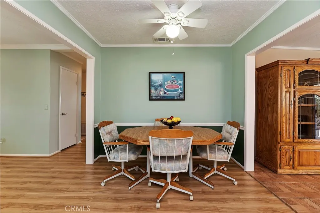2121 El Rancho Circle