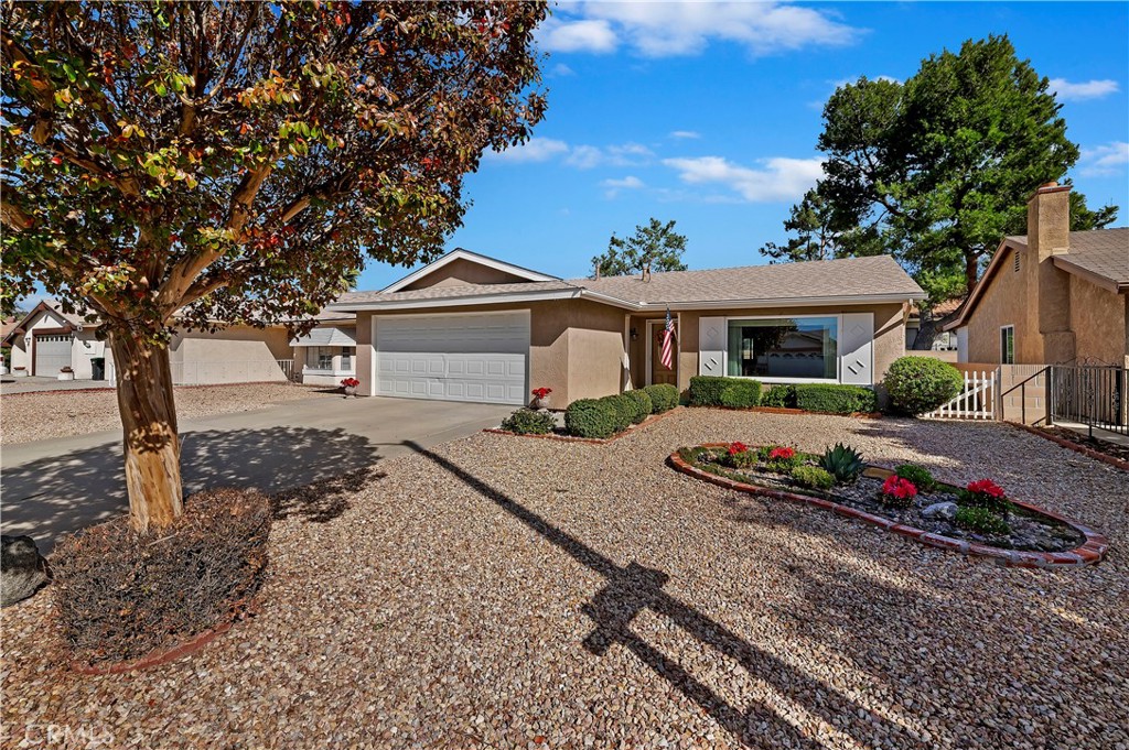 2121 El Rancho Circle