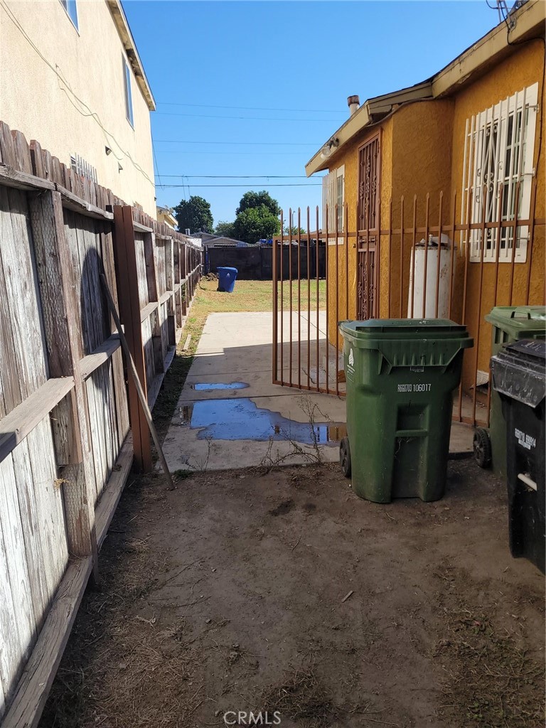 10608 Hickory Street