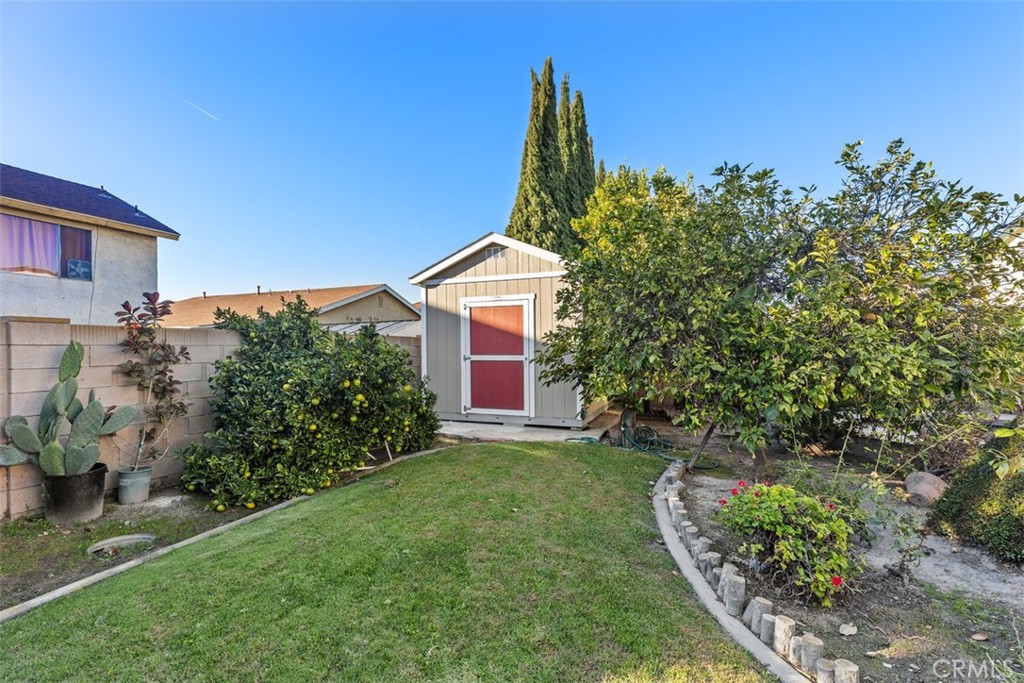 15321 Dogwood Street