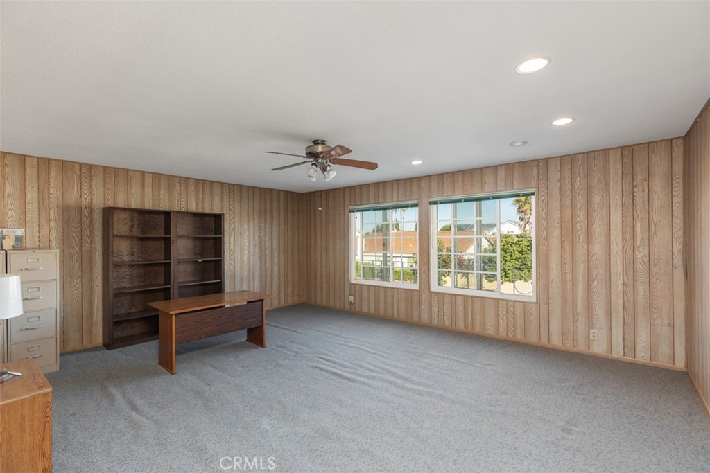 15321 Dogwood Street