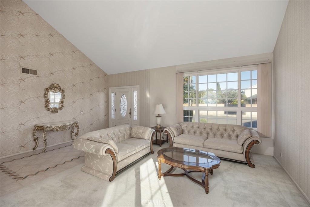 15321 Dogwood Street