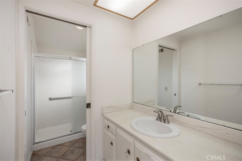 15321 Dogwood Street