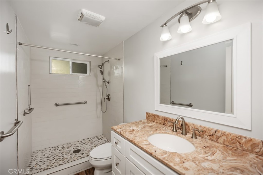 15321 Dogwood Street