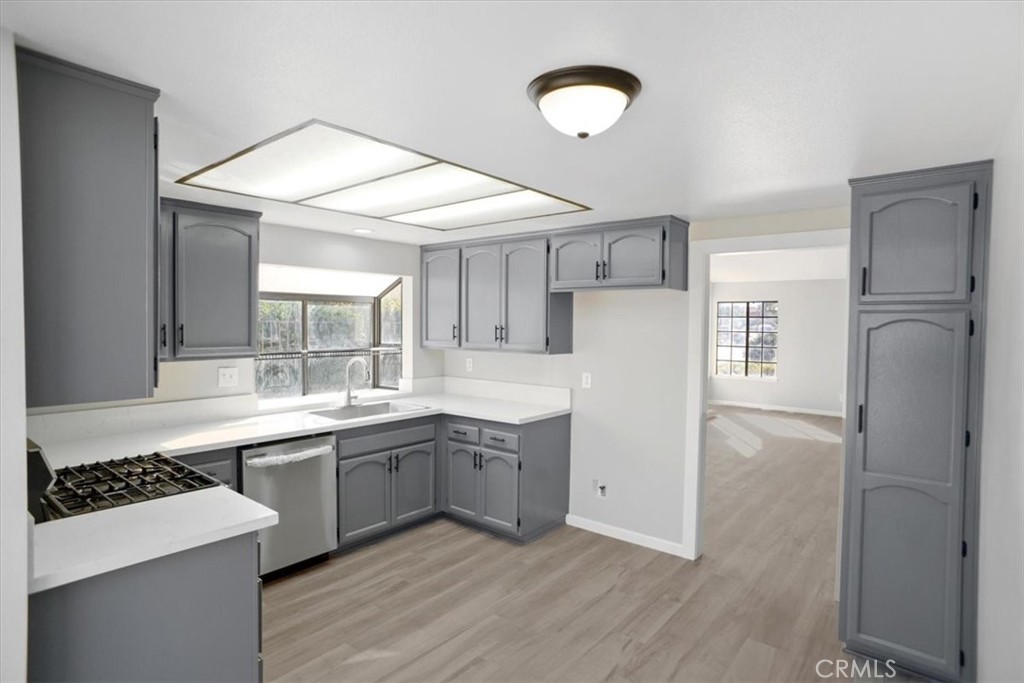 12050 Shadow Glen Lane