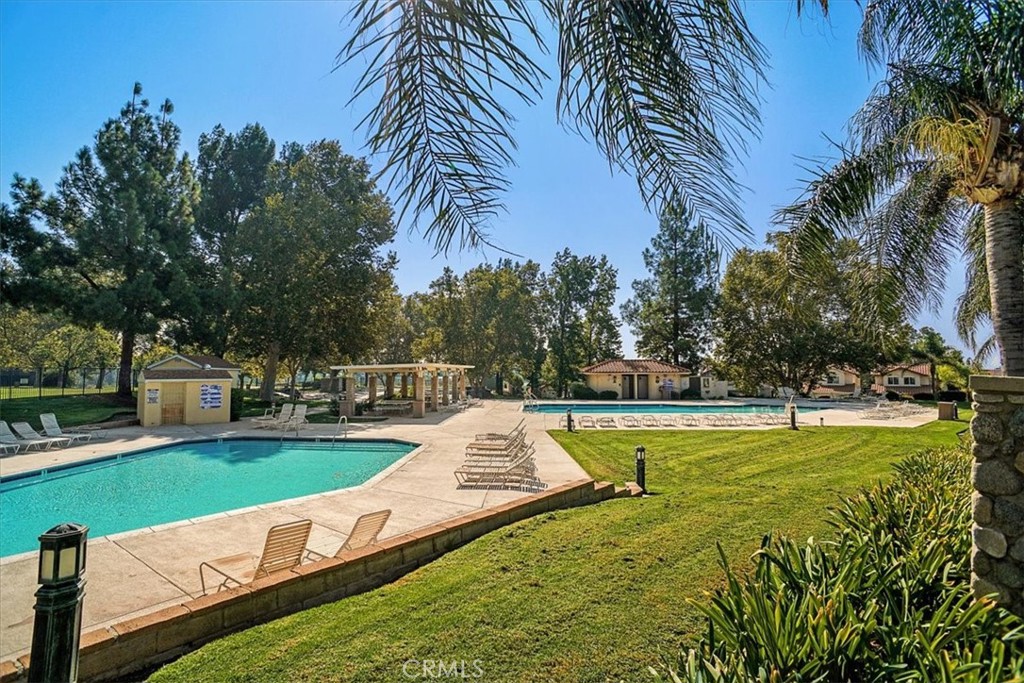 12050 Shadow Glen Lane